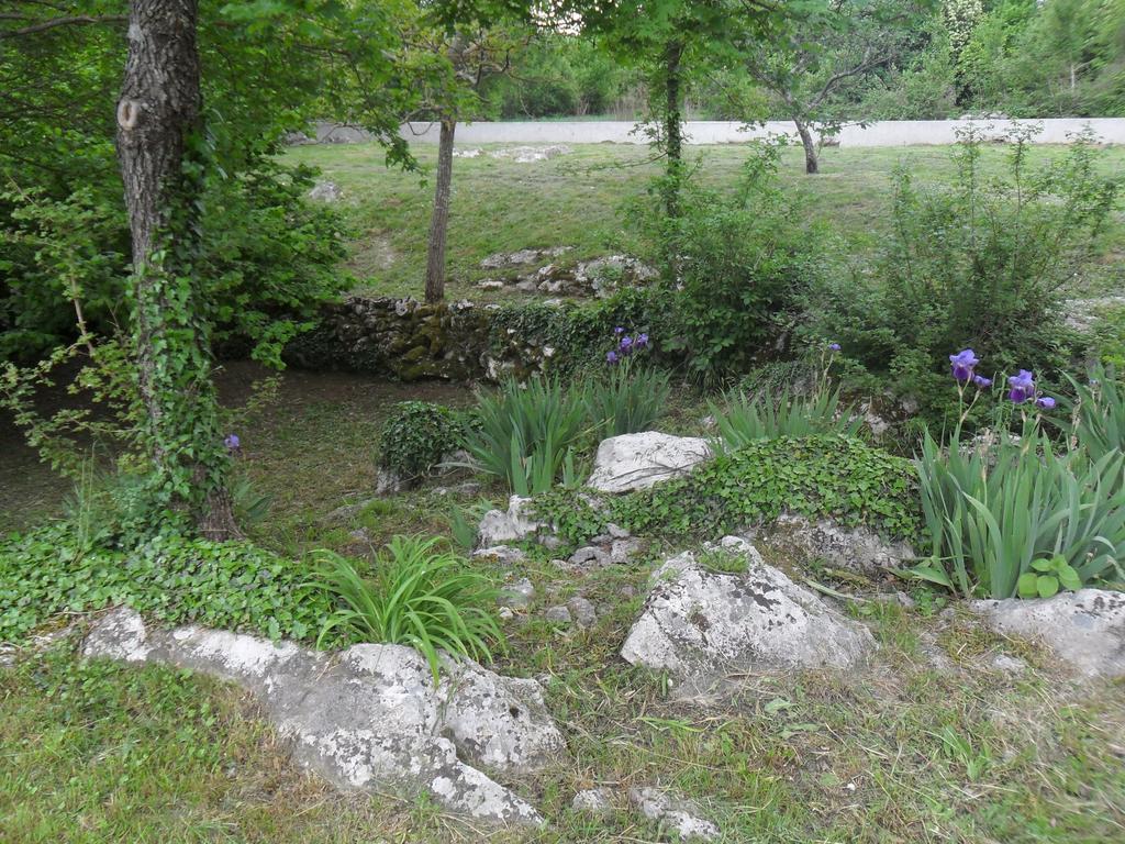 Apartmani Bartulasi Roč الغرفة الصورة