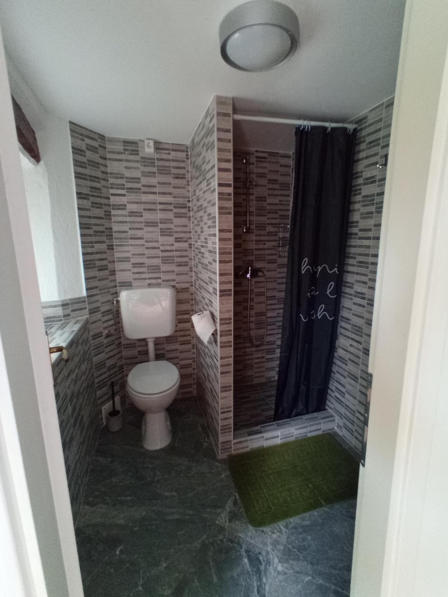 Apartmani Bartulasi Roč المظهر الخارجي الصورة