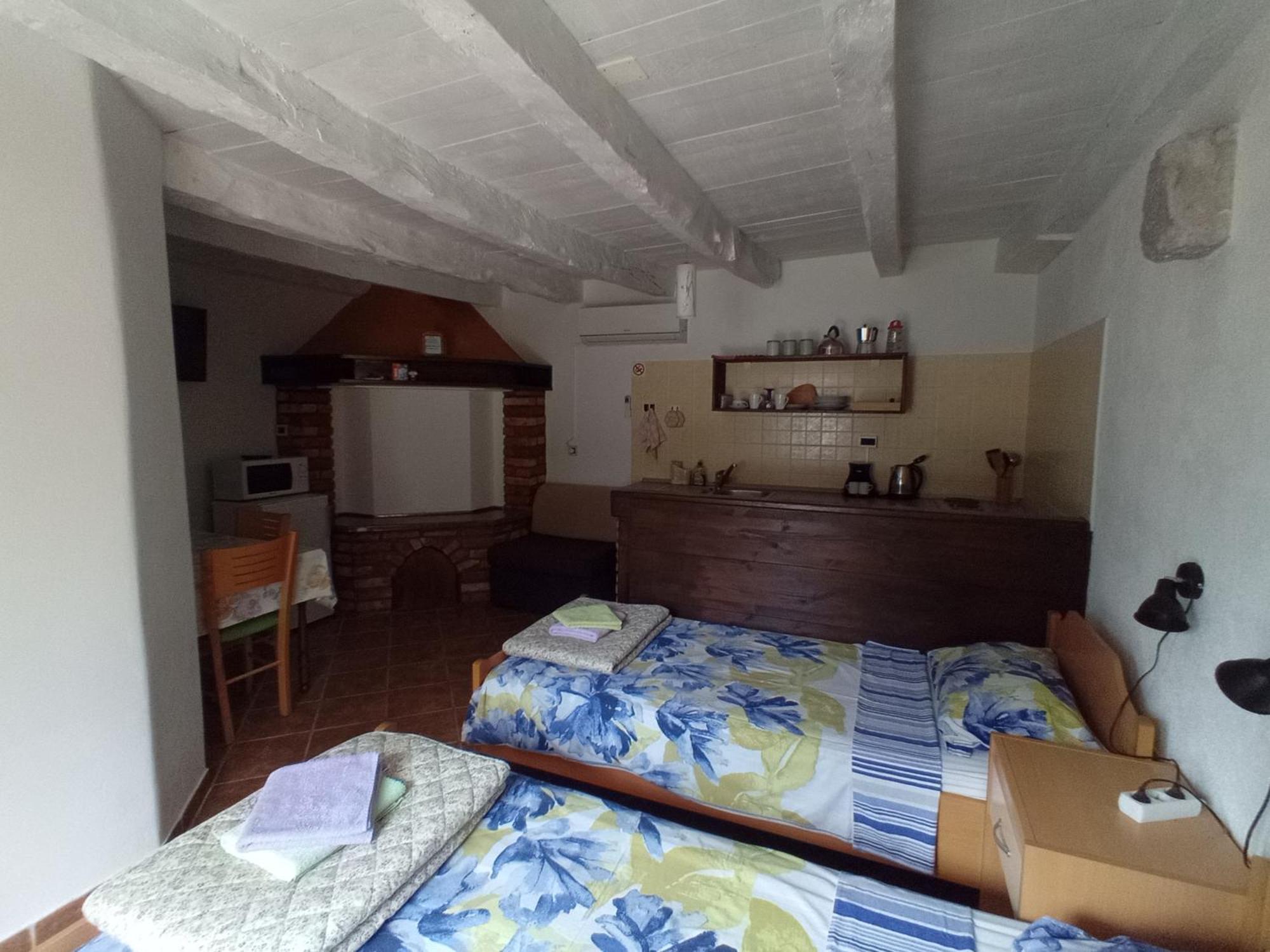 Apartmani Bartulasi Roč المظهر الخارجي الصورة