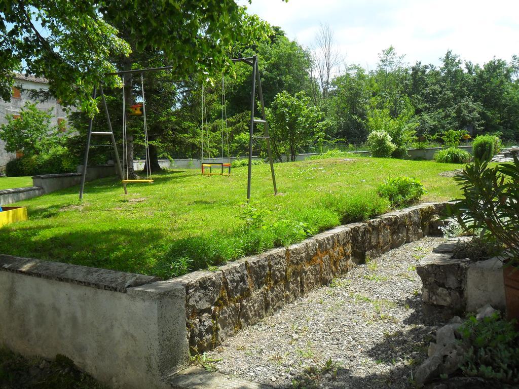 Apartmani Bartulasi Roč المظهر الخارجي الصورة